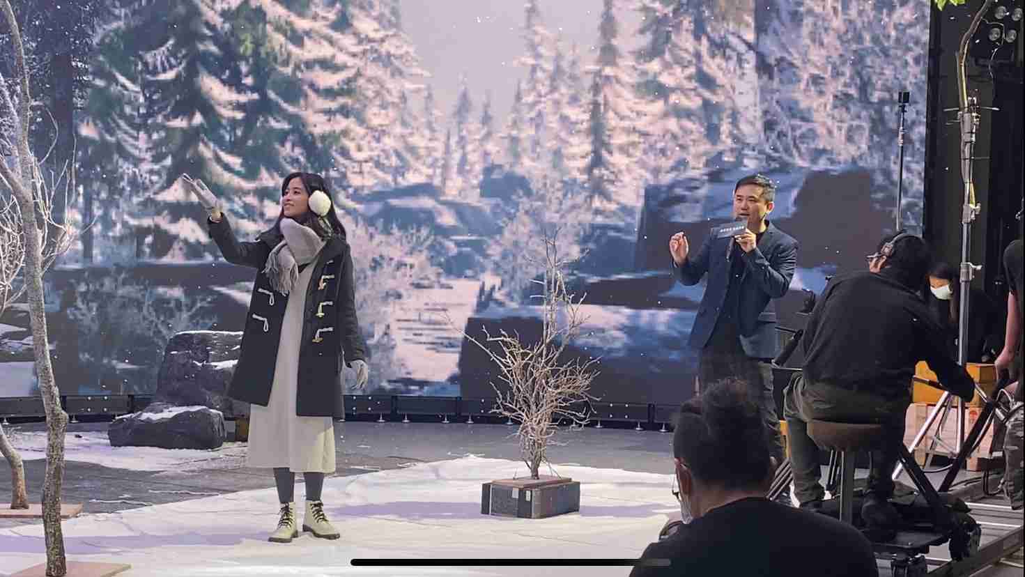 龙门国际以ALED先进显屏技术，，，与金马奖视觉特效团队“再现影像”携手合作打造LED虚拟摄影棚，，，，提供沉浸式表演体验，，，并精简拍摄成本与时间